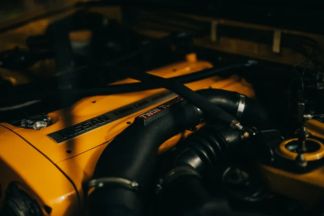 Motorraum des Skyline R32